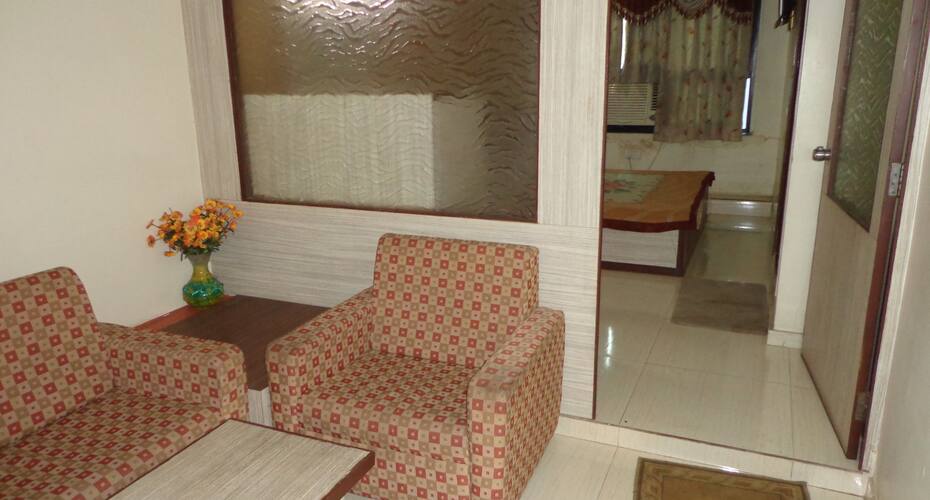 Hotel Liberty, Ahmedabad 5